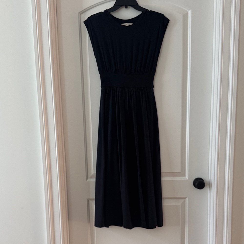 EUC Loft black dress, XS petite